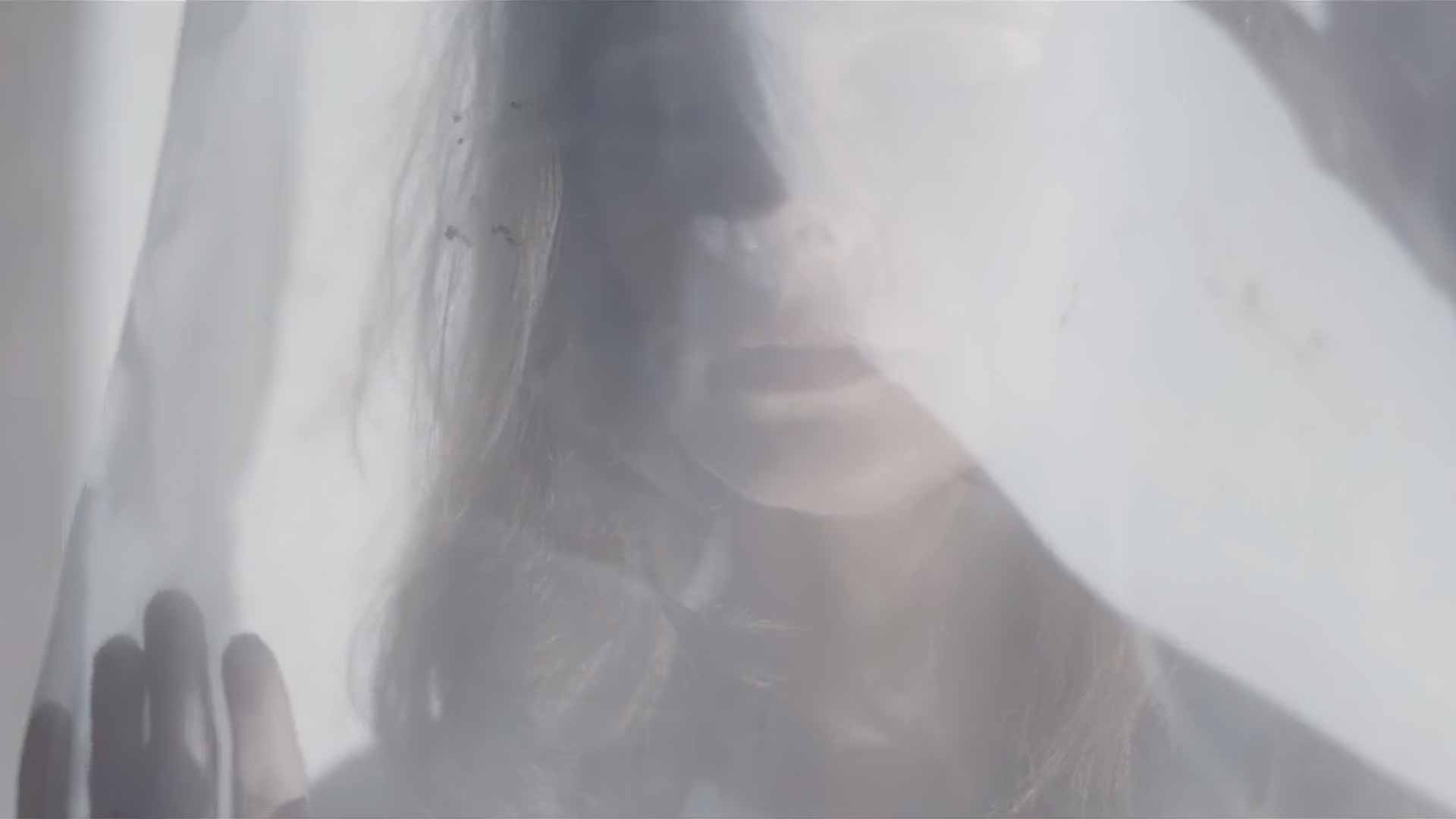 Dansant komedi om dämonregissör